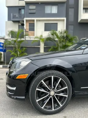 Mercedes-Benz C300 Luxury 4Matic Sedan AWD (3.5L 6cyl 7A) 2013 Black