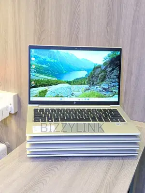 Laptop HP EliteBook 830 G7 16GB Intel Core i7 SSD 256GB
