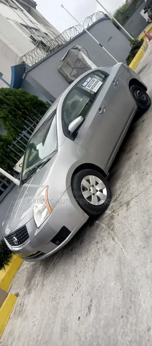 Nissan Sentra 2.0 2007 Maroon