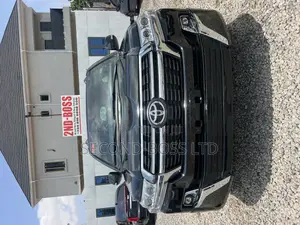 Toyota Land Cruiser 5.7 V8 VX-S 2015 Black