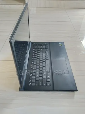 Laptop Dell Inspiron 15 7567 16GB Intel Core i5 SSD 512GB