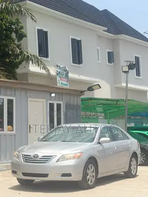 Toyota Camry 2008 Silver
