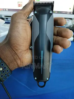 Professional Electric Clipper