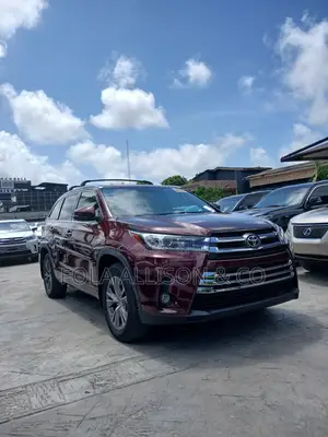 Toyota Highlander XLE 4dr SUV (3.5L 6cyl 6A) 2015 Burgundy