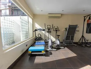 2bdrm Apartment in Banana Island for rent