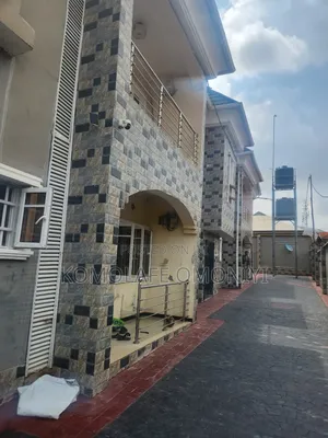 2bdrm Block of Flats in Star Gate, Oluyole for rent