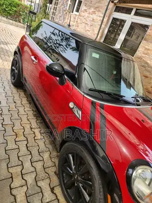 Mini Cooper S 2012 Red
