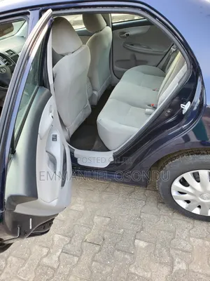 Toyota Corolla 2011 Blue