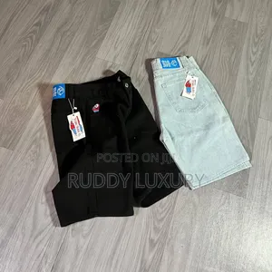 The Toned Denim Shorts