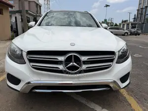 Mercedes-Benz GLC-Class 2017 White