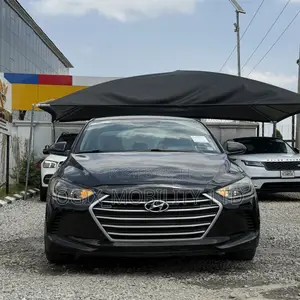 Hyundai Elantra 2018 Black