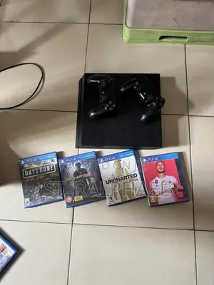 Sony Playstation 4 (Ps4)