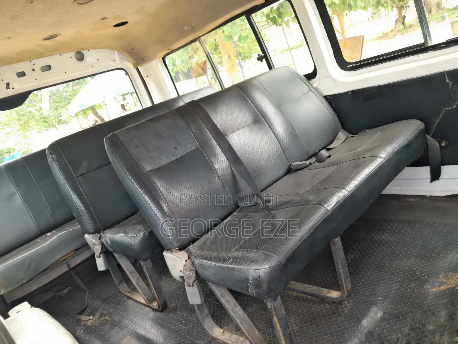 Toyota HiAce 2012 White