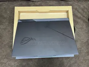 Laptop Asus ROG Strix G16 G614 32GB AMD Ryzen 9 SSD 1T