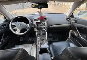 Lexus IS 2009 Silver