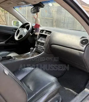Lexus IS 2009 Silver