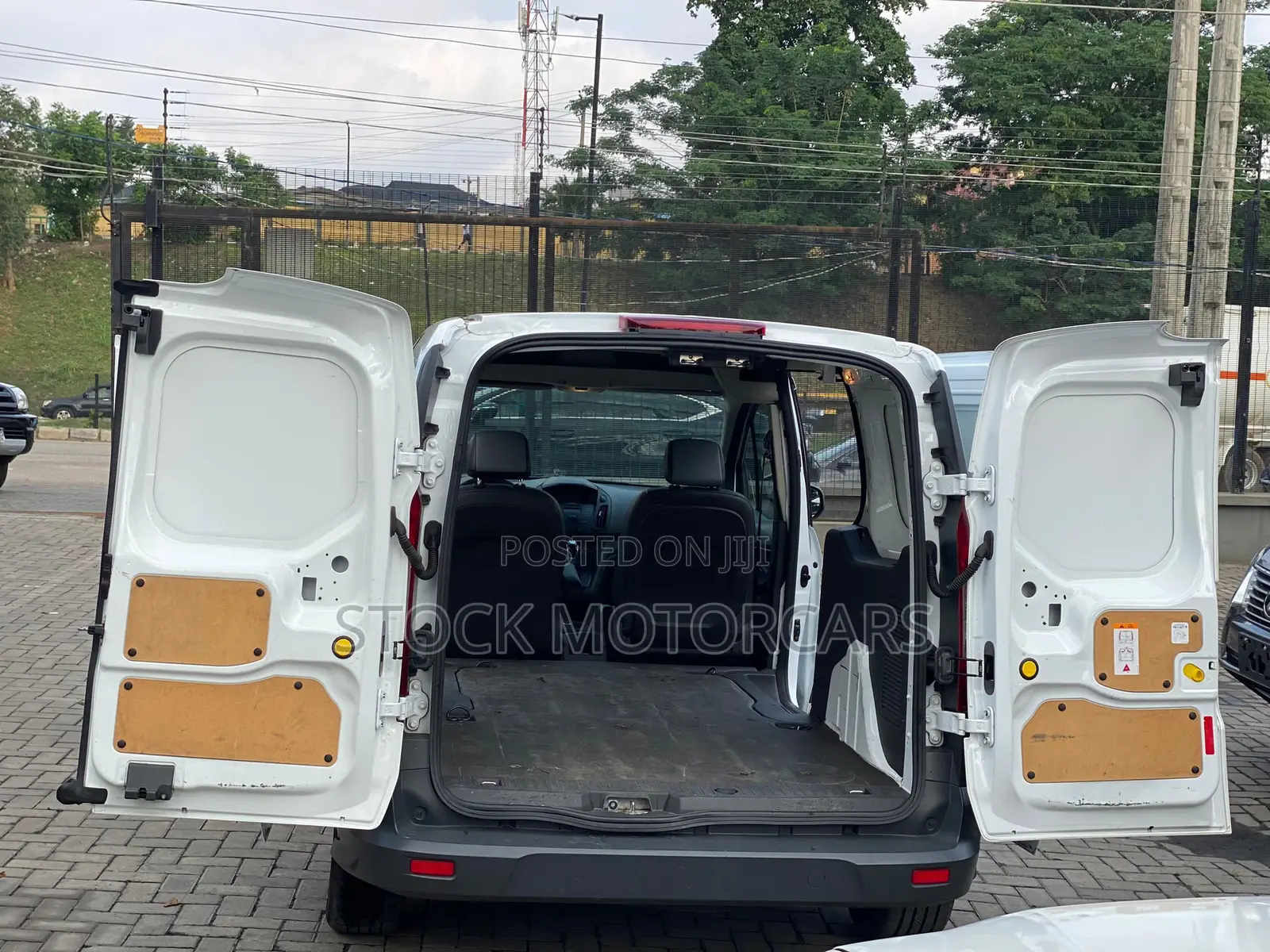 Ford Transit 2016 White