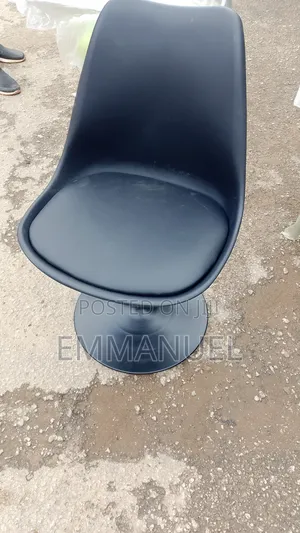 Barstools With Iron Base