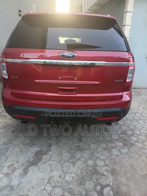 Ford Explorer XLT 4dr 4x4 (3.5L 6cyl 6A) 2012 Red