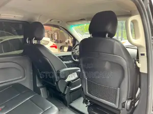 Mercedes-Benz Metris 2.0 FWD 2018 Black