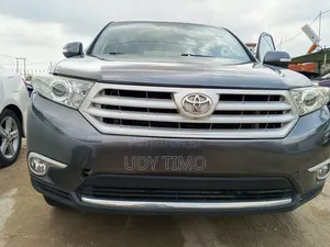 Toyota Highlander Limited 4dr SUV AWD (3.5L 6cyl 6A) 2015 Gray