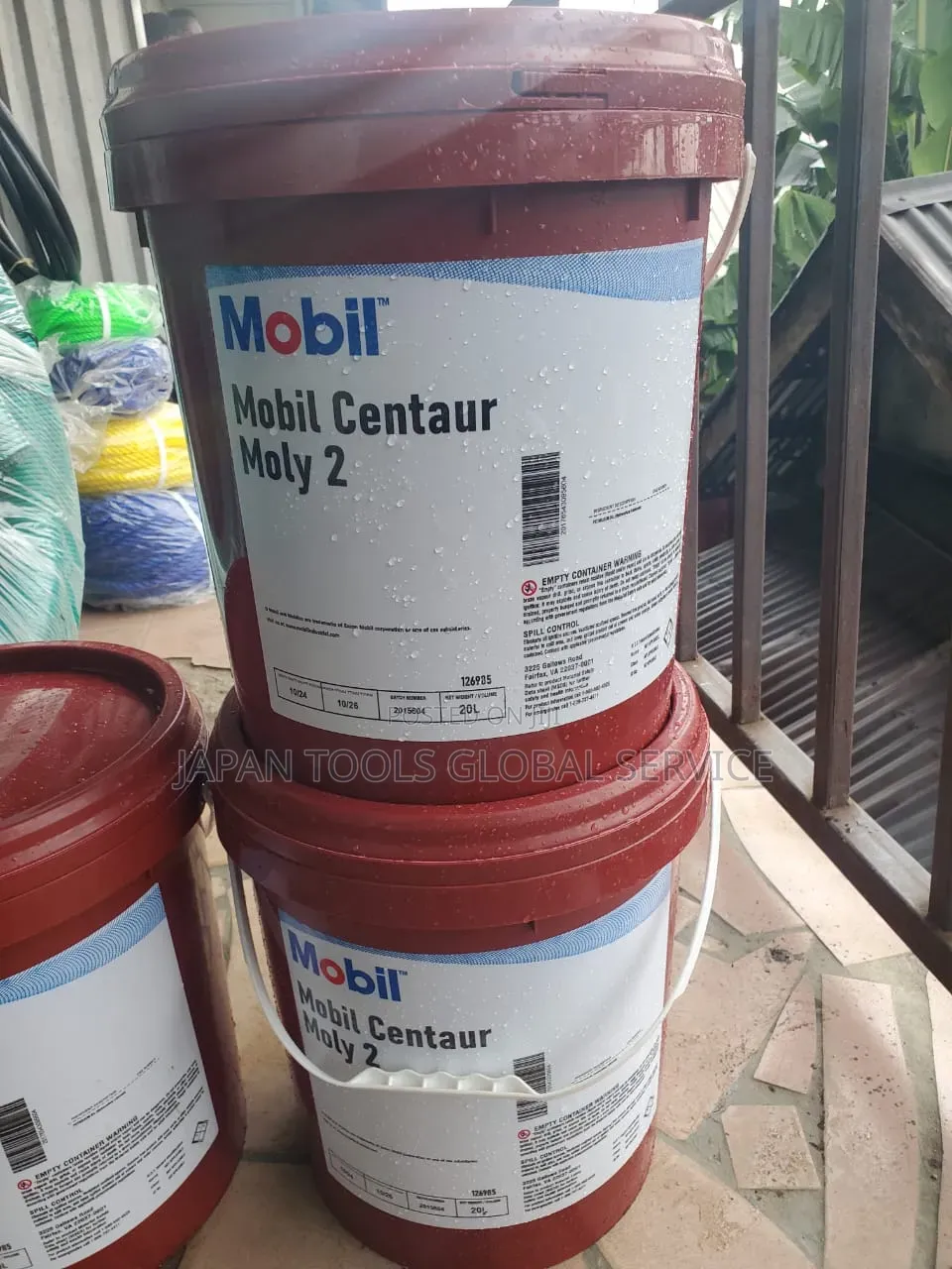 Mobil Centaur Moly 2 (20litre)
