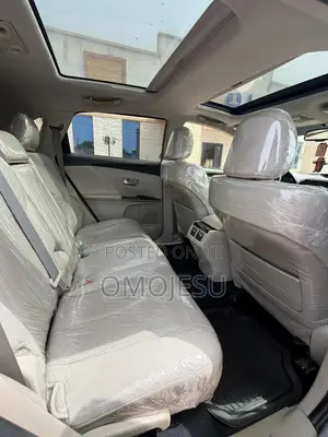 Toyota Venza V6 AWD 2010 Gray