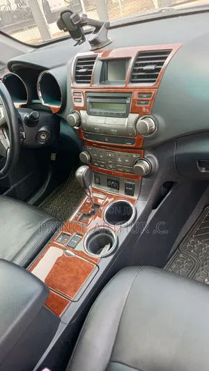 Toyota Highlander Limited 2009 Gray