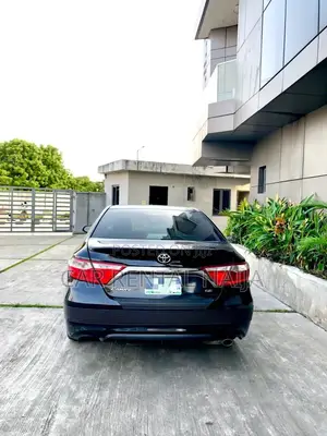 2016 Toyota Camry Self Drive