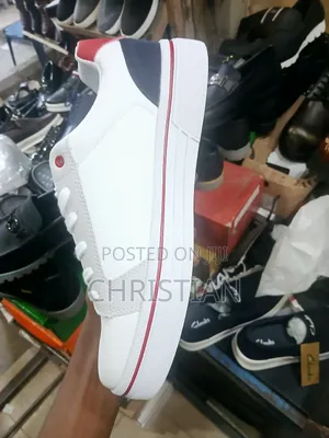 Lacoste Casual Sneakers