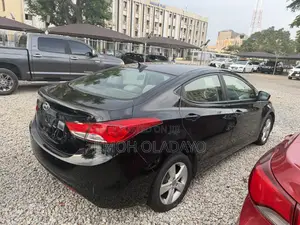 Hyundai Elantra 2012 Black