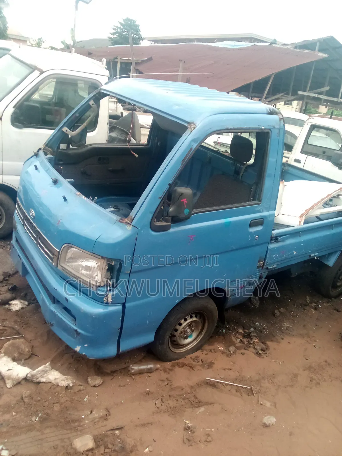 Daihatsu Hijet 2005 White