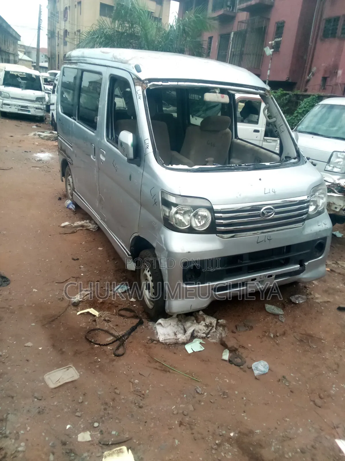 Daihatsu Hijet 2005 White