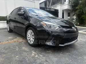Toyota Corolla 2016 Black