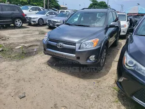 Toyota RAV4 3.5 Limited 2012 Gray