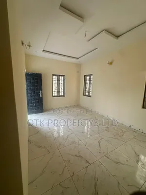 1bdrm Block of Flats in Nnpc Estate, Before for rent