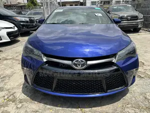 Toyota Camry SE 4dr Sedan (2.5L 4cyl 6A) 2015 Blue