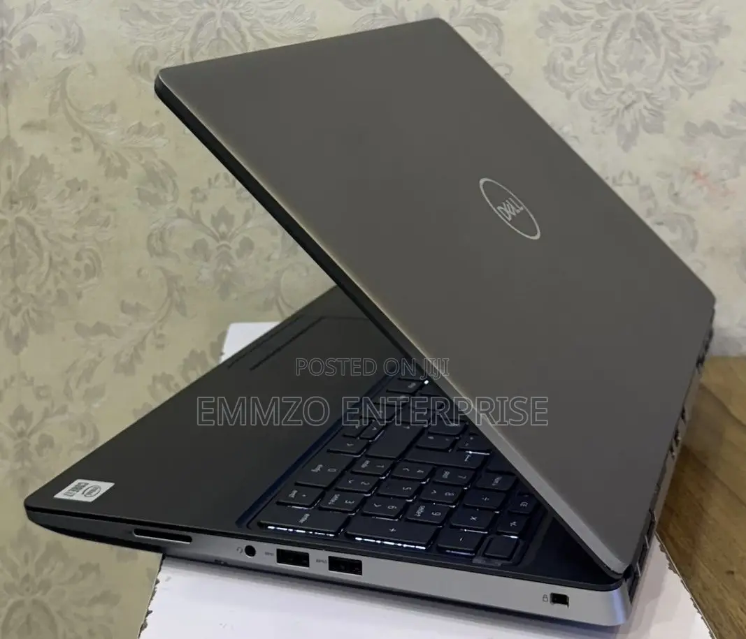 Laptop Dell Precision 7550 32GB Intel Core i7 SSD 512GB