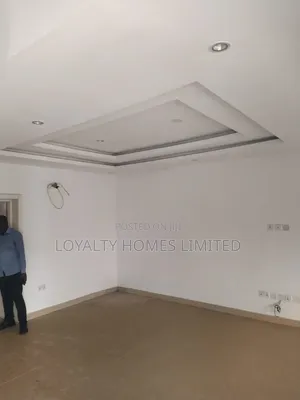 4bdrm Duplex in Mende for sale