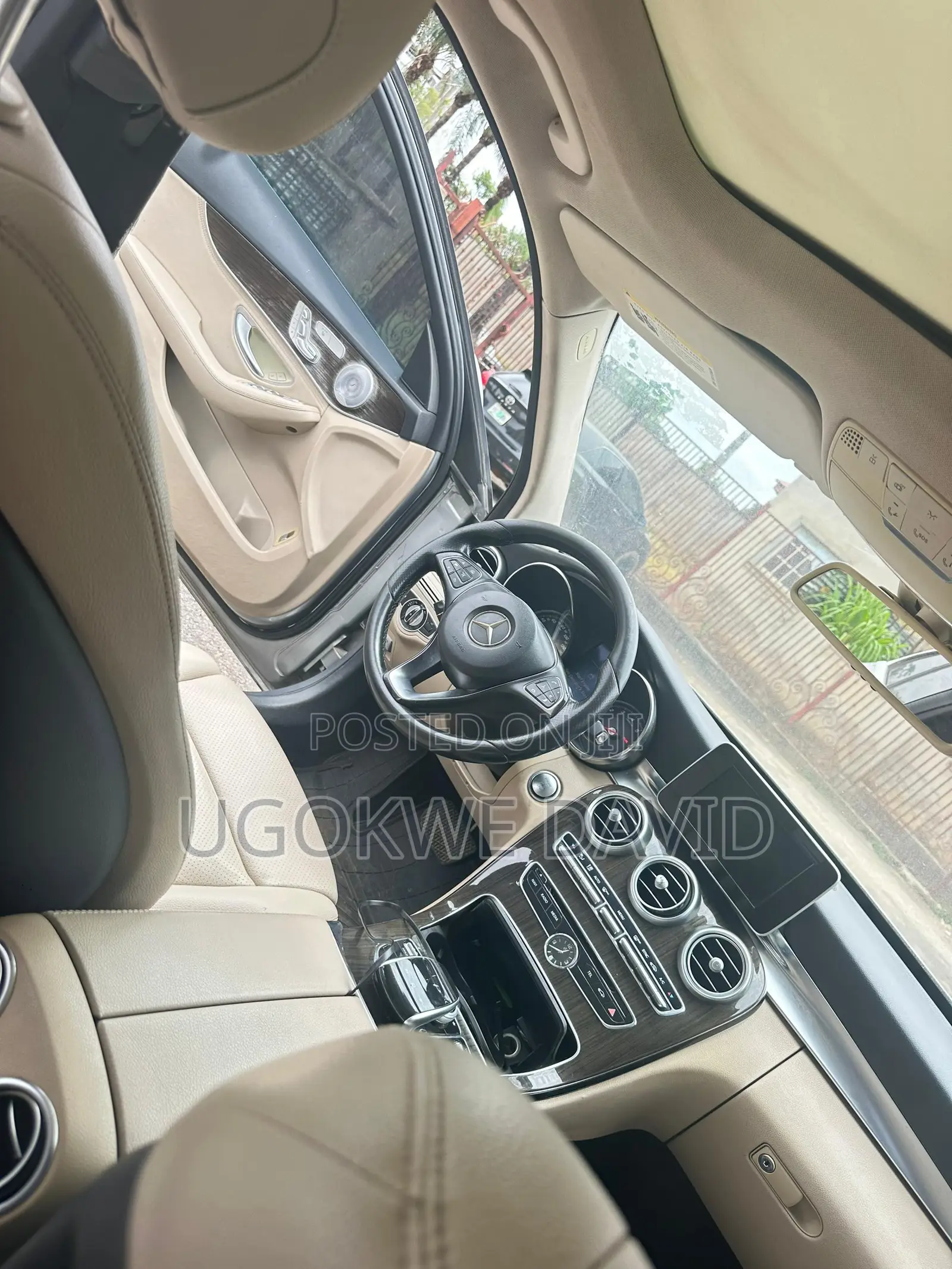 Mercedes-Benz C300 2015 Silver