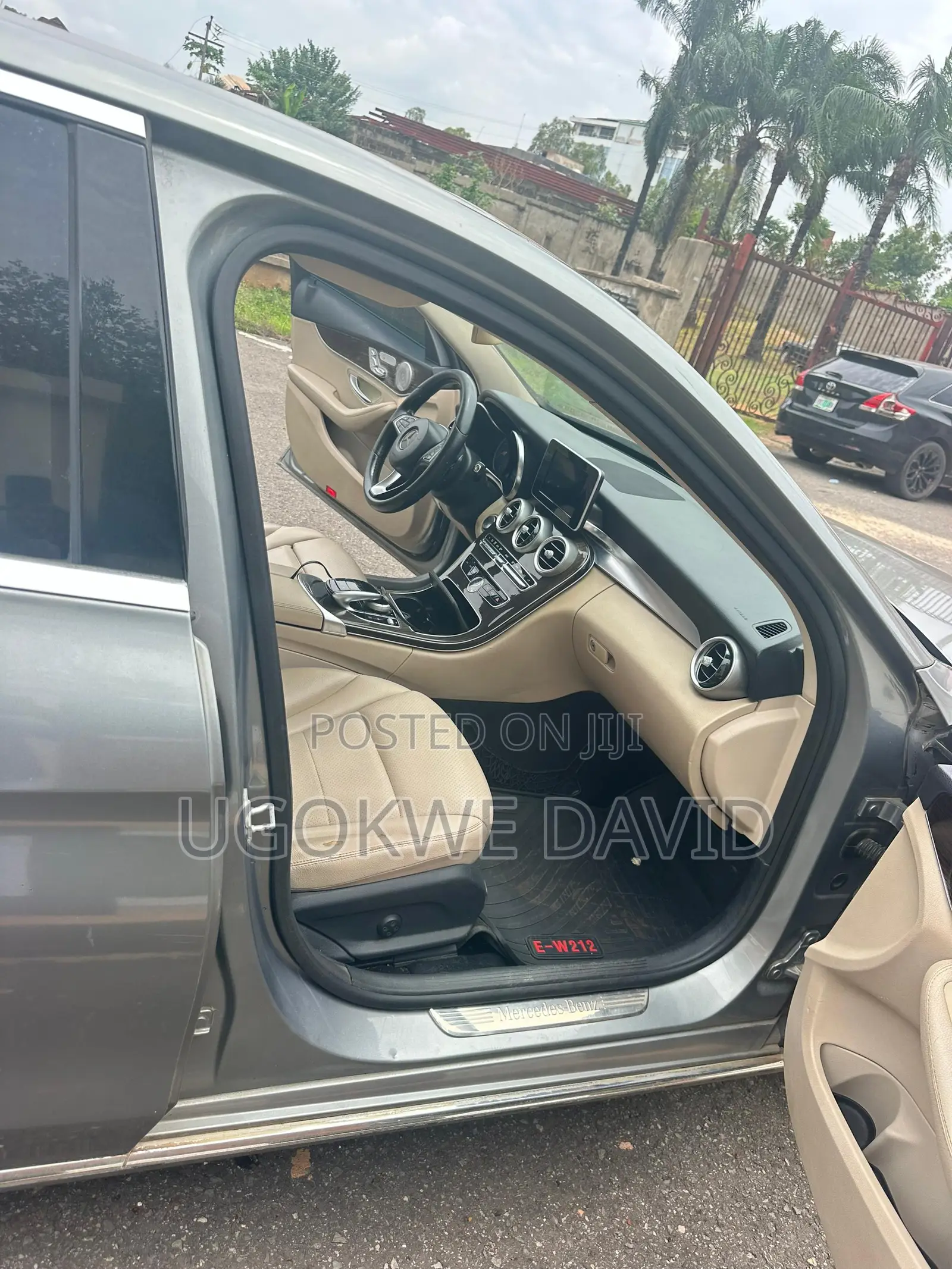 Mercedes-Benz C300 2015 Silver