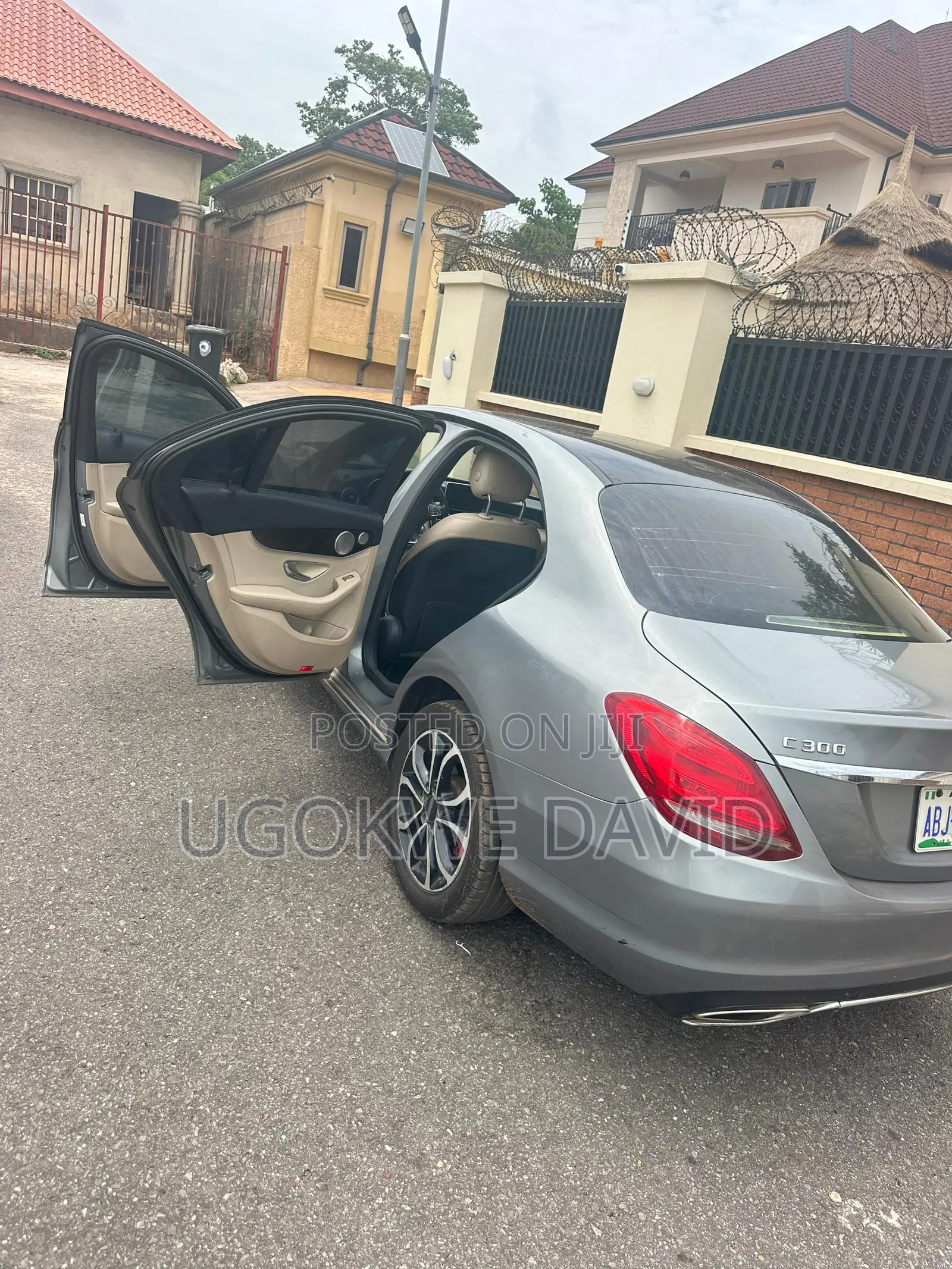 Mercedes-Benz C300 2015 Silver