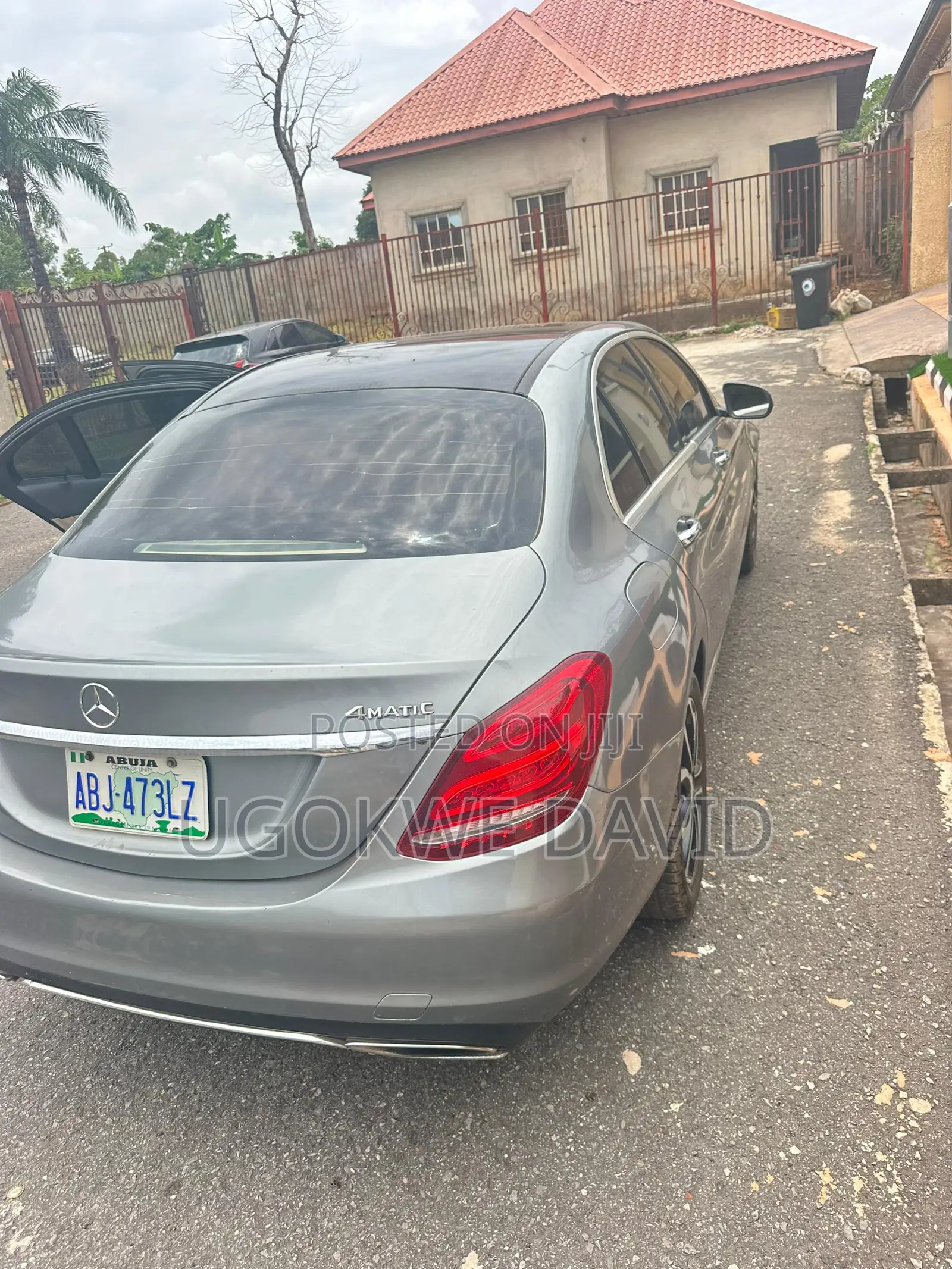 Mercedes-Benz C300 2015 Silver