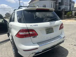 Mercedes-Benz M Class ML400 4MATIC 4dr SUV AWD (3.0L 6cyl Turbo 7A)