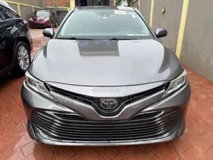 Toyota Camry 2020 Gray