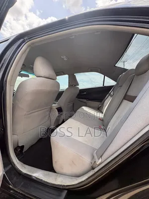 Toyota Camry SE 4dr Sedan (2.5L 4cyl 6A) 2014 Black