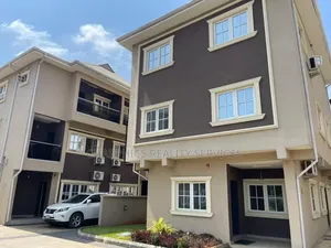 4bdrm Duplex in Ikeja GRA for rent