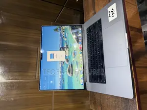 Laptop Apple MacBook Pro 2021 M1 32GB Apple M1 Max SSD 1T