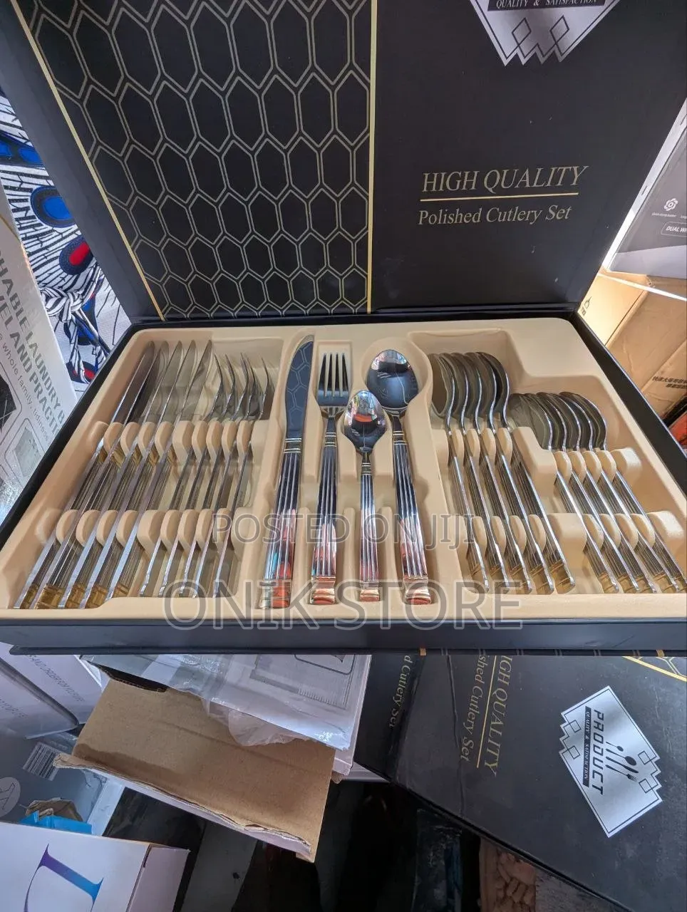 Box Cutlery Set