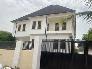 5bdrm Duplex in Prince And Princess, Kaura for sale